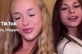 Julia Filippo and Sophie Rain PPV Erotic Body In Bathtub Hot Onlyfans